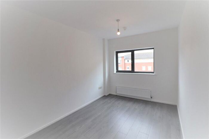 2 Bedroom Apartment To Rent In Cheapside, Liverpool, Merseyside, L2