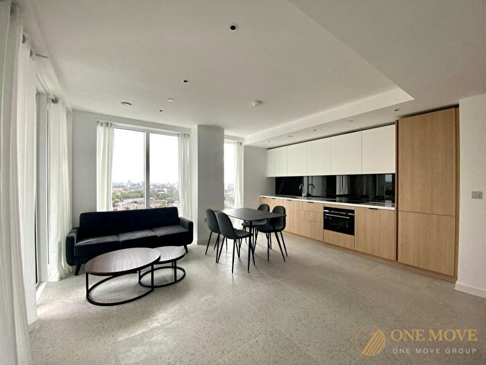 1 Bedroom Apartment To Rent In Bouchon Point, The Silk District, E1