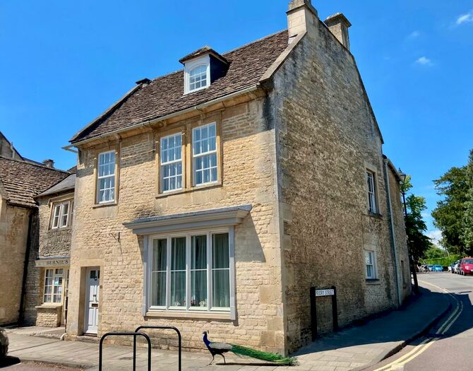 6 Bedroom End Of Terrace House For Sale In High Street, Corsham, SN13
