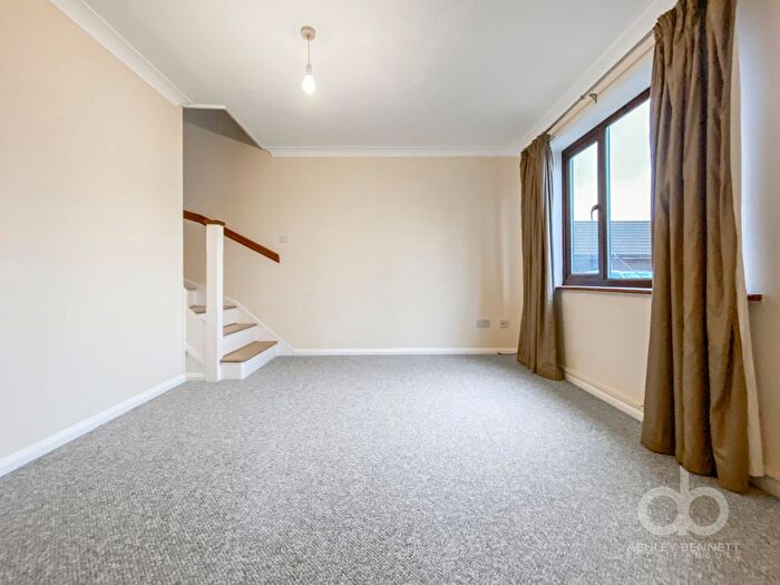 1 Bedroom End Of Terrace House To Rent In Ark Avenue, Grays, Essex, RM16