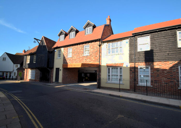 1 Bedroom Flat To Rent In East Street, Rochford, Essex, SS4