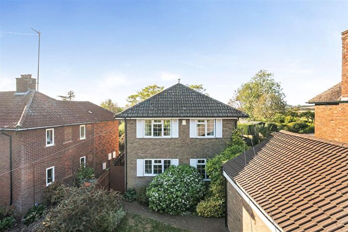 4 Bedroom Detached House For Sale In Green Lane, Clapham, Bedford, MK41