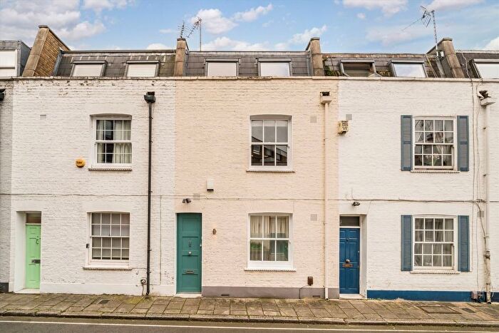 3 Bedroom Property For Sale In Lanfrey Place, West Kensington, W14