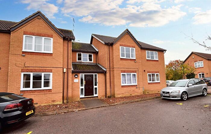 1 Bedroom Flat To Rent In Bantock Close, Browns Wood, Milton Keynes, MK7