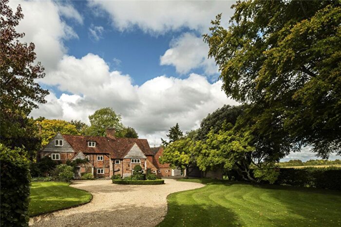 5 Bedroom Detached House For Sale In The Street, Long Sutton, Hook, Hampshire, RG29