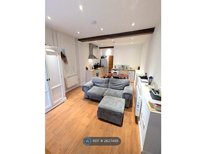 Studio To Rent In The Granary, Dorking, RH4