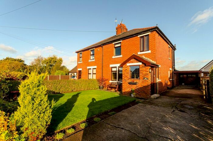 3 Bedroom Semi-Detached House For Sale In Mead Foot, Whin Lane, Preston, PR3