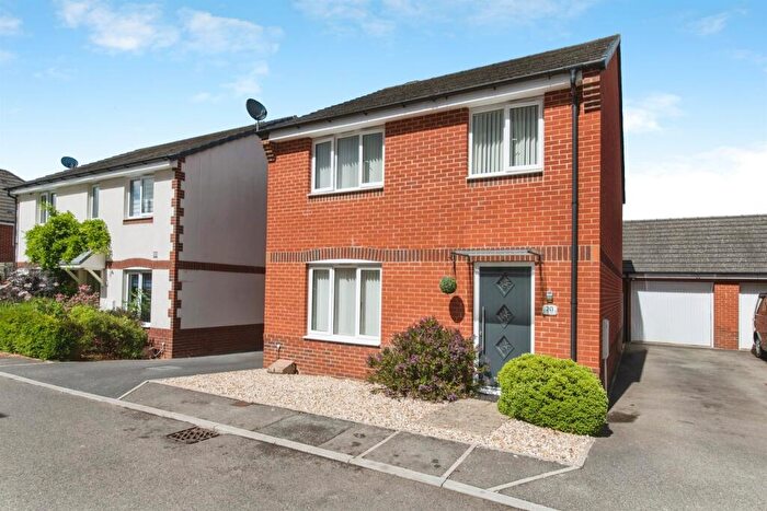 4 Bedroom Detached House For Sale In Winder Crescent, Tiverton, EX16