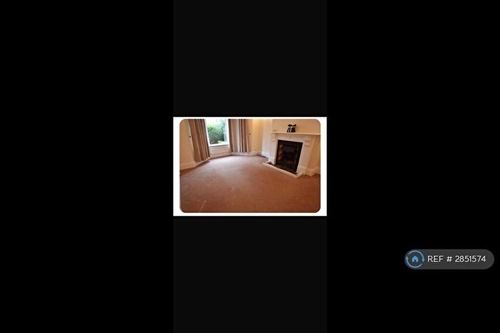 4 Bedroom Terraced House To Rent In Hall Road, Bradford, BD2