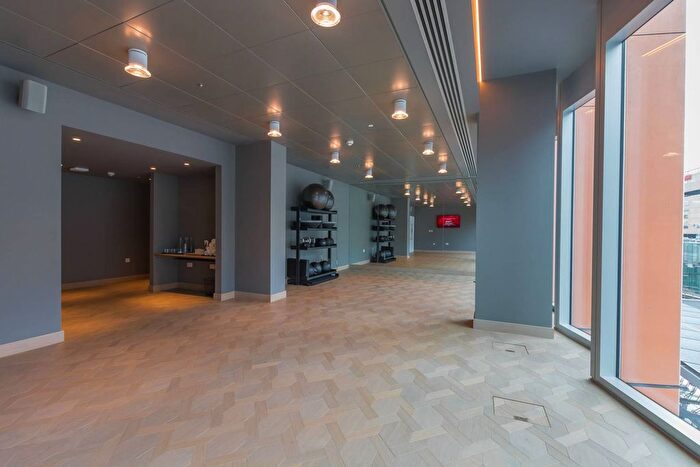 1 Bedroom Flat To Rent In Manhattan Loft Apartments, Stratford, London, E20