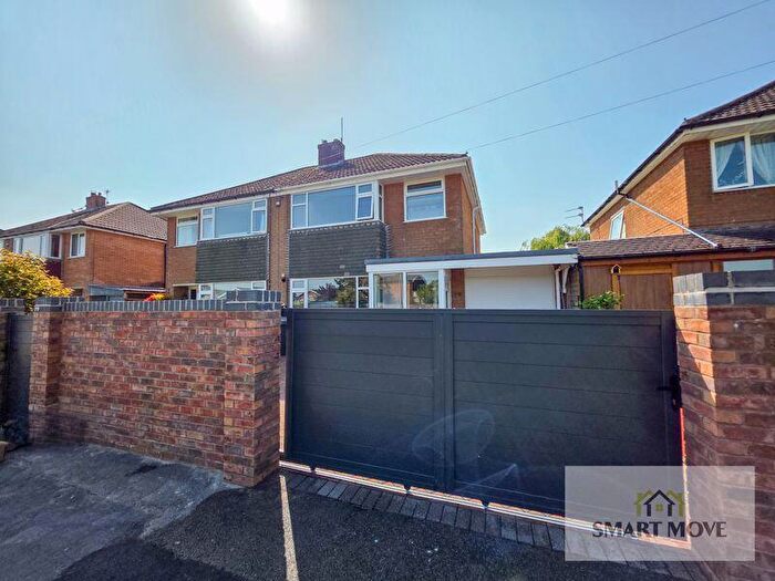 3 Bedroom Semi-Detached House For Sale In Sidney Avenue, Hesketh Bank, Preston, PR4