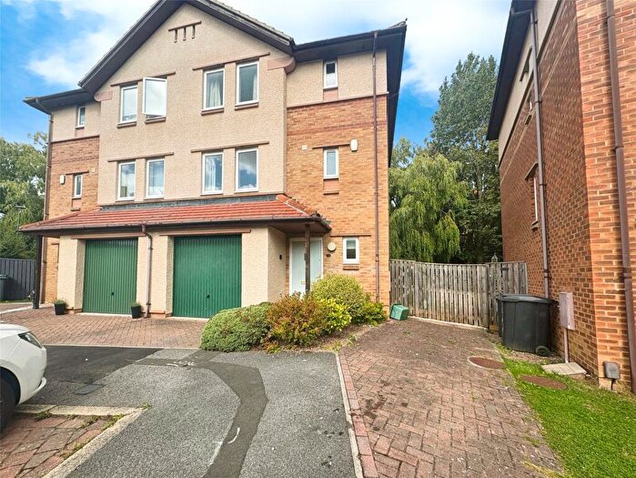 4 Bedroom Semi-Detached House To Rent In Locomotion Lane, Darlington, DL2