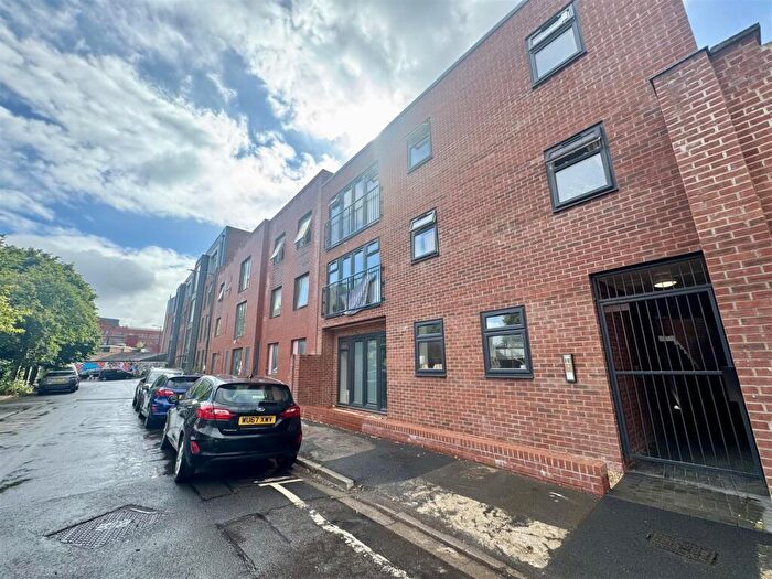 2 Bedroom Flat To Rent In Herbert Street, Bedminster, Bristol, BS3