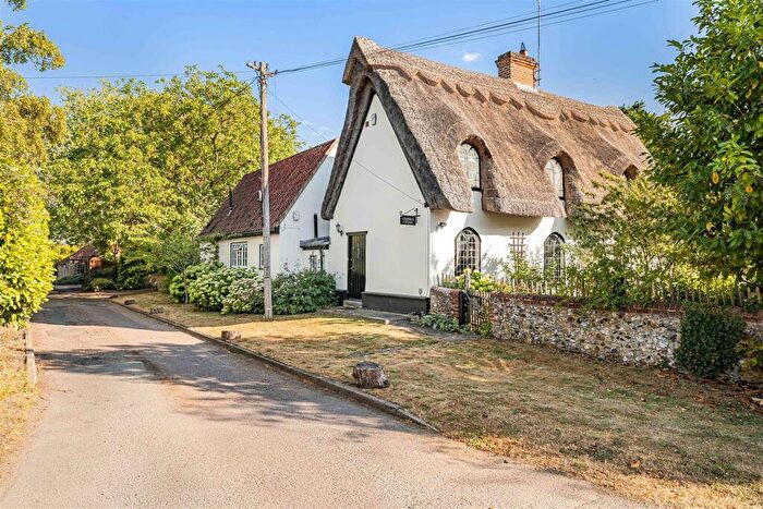 4 Bedroom Detached House For Sale In High Street, Cheveley, Newmarket, CB8