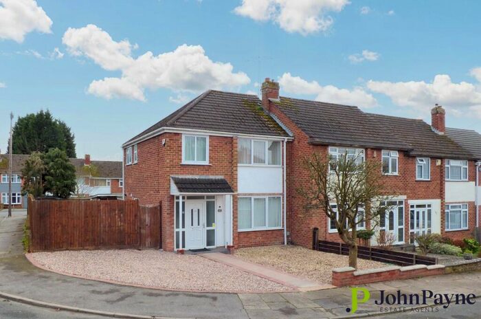 3 Bedroom End Of Terrace House To Rent In Loweswater Road, Binley, Coventry, West Midlands, CV3