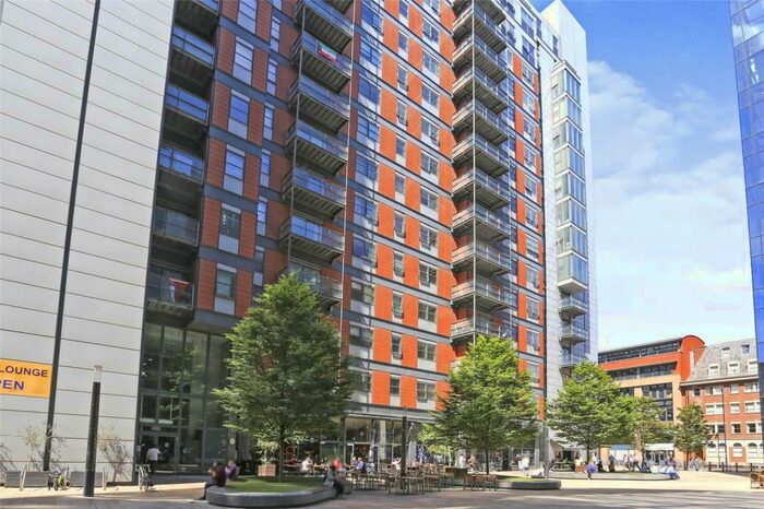 2 Bedroom Apartment To Rent In West Point Leeds, LS2