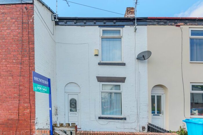 2 Bedroom Terraced House To Rent In Pendlebury Road, Swinton, Manchester, M27