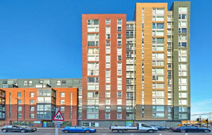 1 Bedroom Apartment To Rent In Zenith Close, London, NW9