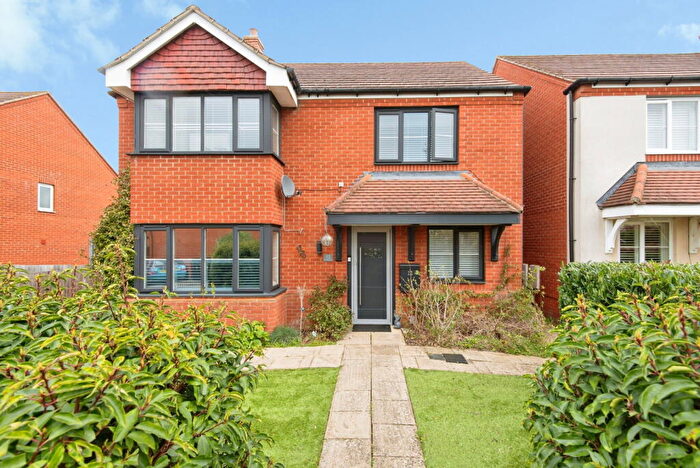 4 Bedroom Detached House For Sale In Plough Lane, Shefford, SG17