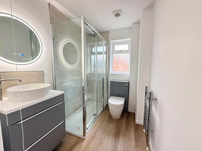 2 Bedroom Bungalow For Sale In Primrose Close, Attleborough, Norfolk, NR17