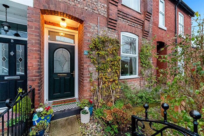 3 Bedroom Terraced House For Sale In Church Lane, Sale, M33