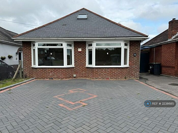 3 Bedroom Detached House To Rent In Castle Lane West, Bournemouth, BH9