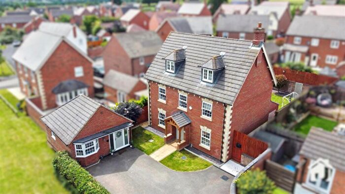 6 Bedroom Detached House For Sale In Graves Way, Anstey, Leicestershire, LE7