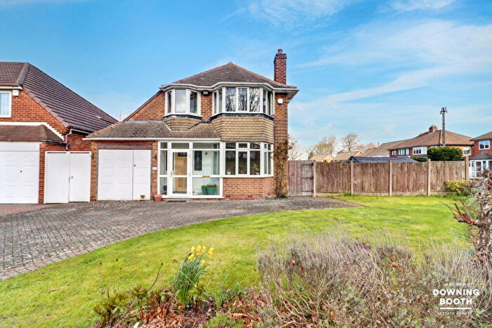 3 Bedroom Detached House For Sale In Mayfield Road, Streetly, Sutton Coldfield, B74