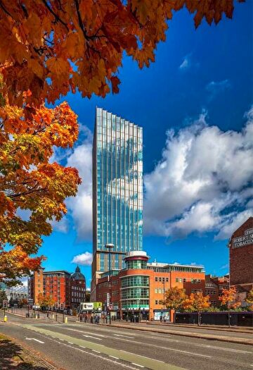 2 Bedroom Flat To Rent In Hadrian Tower, Rutherford Street, Newcastle Upon Tyne, NE4