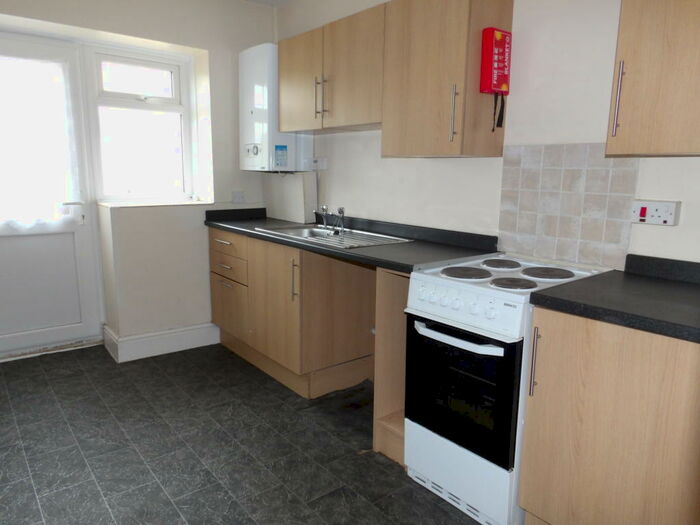 1 Bedroom Flat To Rent In Wake Street, Pennycomequick *Available With Zero Deposit Guarantee*, PL4