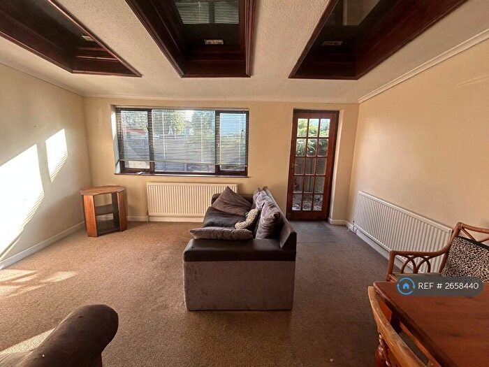 5 Bedroom End Of Terrace House To Rent In Kellaway Avenue, Bristol, BS6
