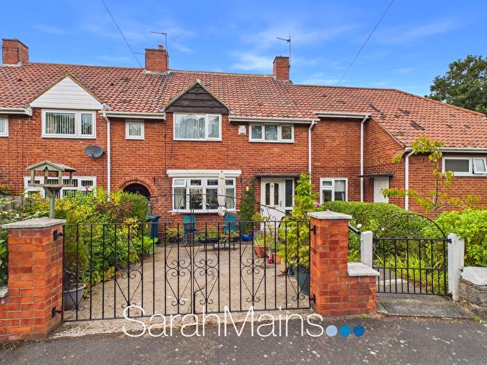 2 Bedroom Terraced House For Sale In Harrison Gardens, Gateshead, NE8