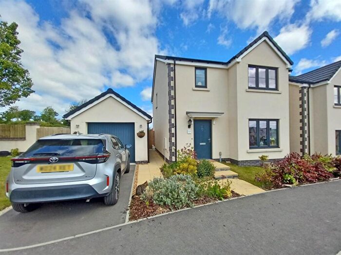 3 Bedroom House For Sale In Cross Park, Buckland Brewer, EX39