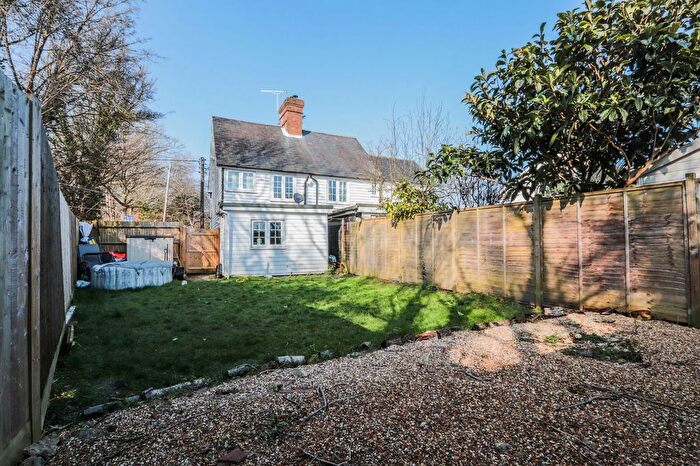 1 Bedroom Semi-Detached House For Sale In Battle Road, Staplecross, Robertsbridge, TN32