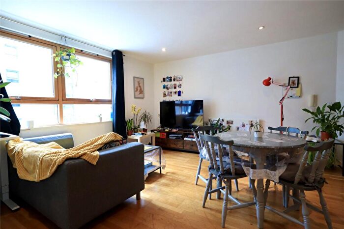 1 Bedroom Flat For Sale In East Street, Leeds, West Yorkshire, LS9