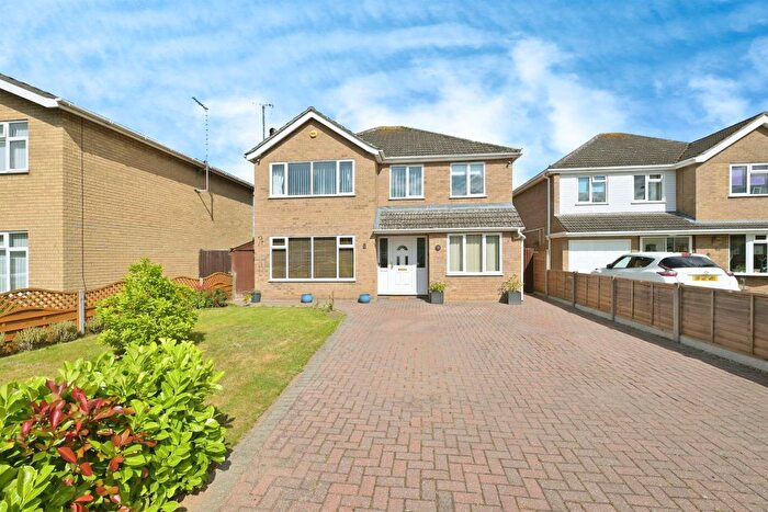 4 Bedroom Detached House For Sale In Ladywood Road, Spalding, PE11