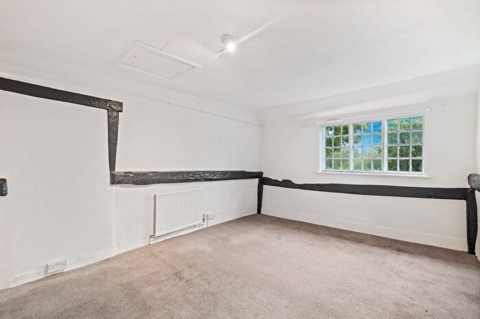 2 Bedroom Cottage For Sale In Newtons Hill, Hartfield, TN7