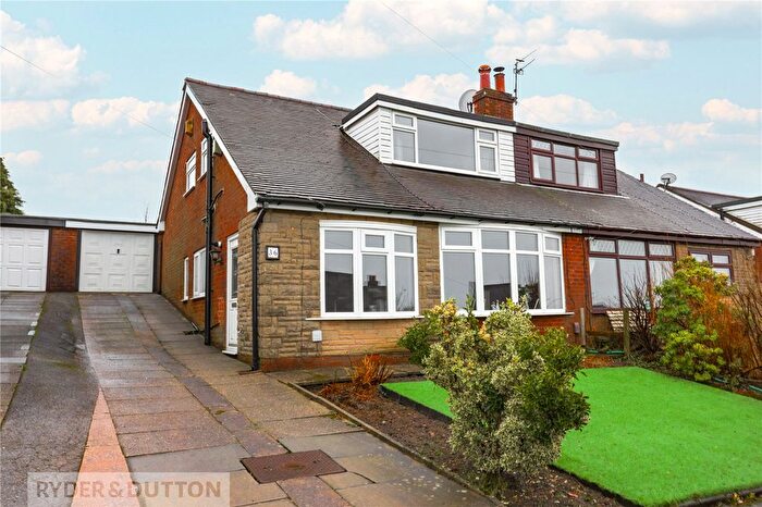 3 Bedroom Semi Detached House For Sale In Den Hill Drive, Springhead, Saddleworth, OL4