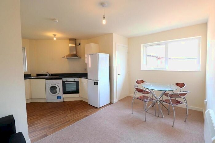 1 Bedroom Flat To Rent In Hamnett Court, Warrington WA3