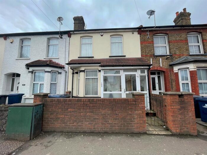 3 Bedroom Terraced House To Rent In Western Road, Southall, UB2