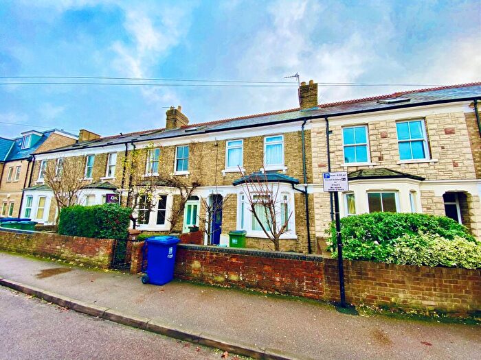 4 Bedroom Terraced House To Rent In Magdalen Road, Oxford, OX4