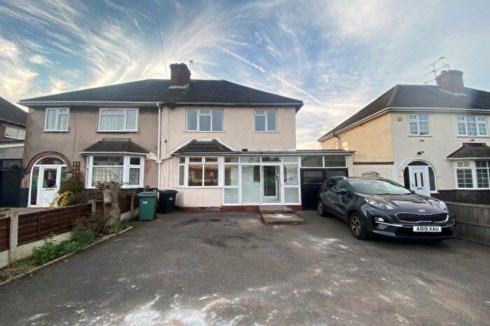 3 Bedroom Property To Rent In Stafford Road, Wolverhampton, WV10