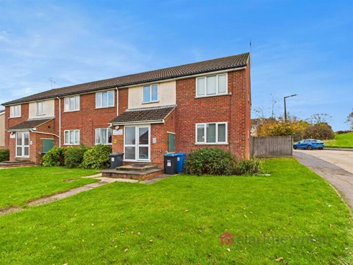 1 Bedroom Apartment To Rent In Carl House, Commonside Road, Harlow, CM18