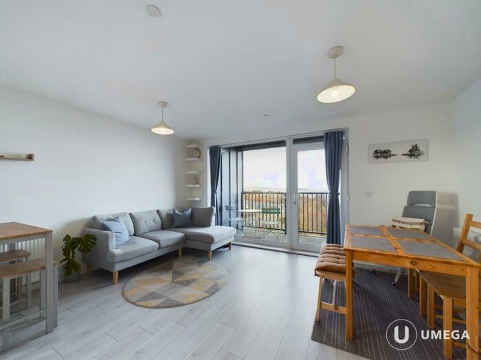 2 Bedroom Flat To Rent In Kingsburgh Crescent, Granton, Edinburgh, EH5