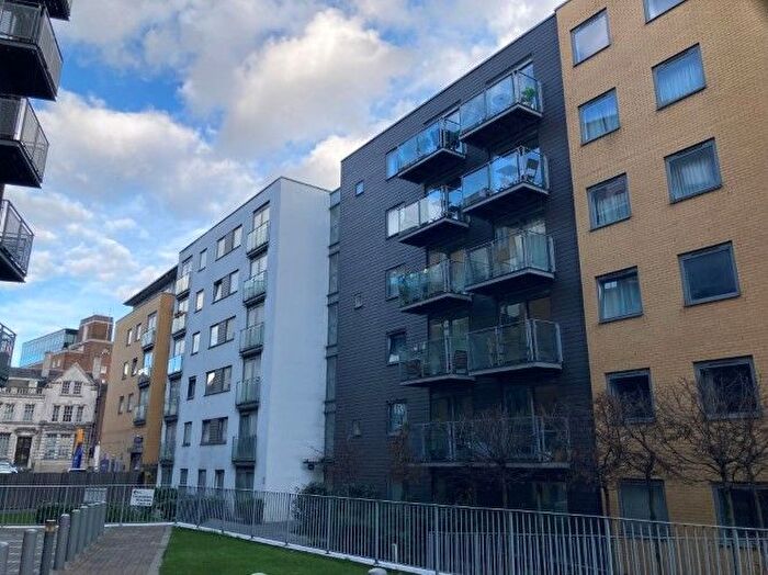 2 Bedroom Flat For Sale In Flat Madison Building, Blackheath Road, London, SE10