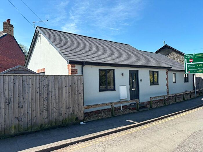 2 Bedroom Semi-Detached Bungalow For Sale In Castle Street, Builth Wells, LD2