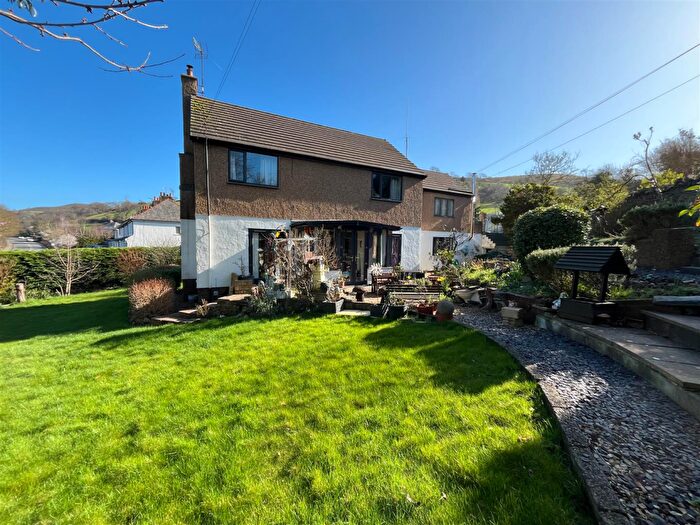 3 Bedroom Detached House For Sale In Dolwyd, Colwyn Bay, LL28