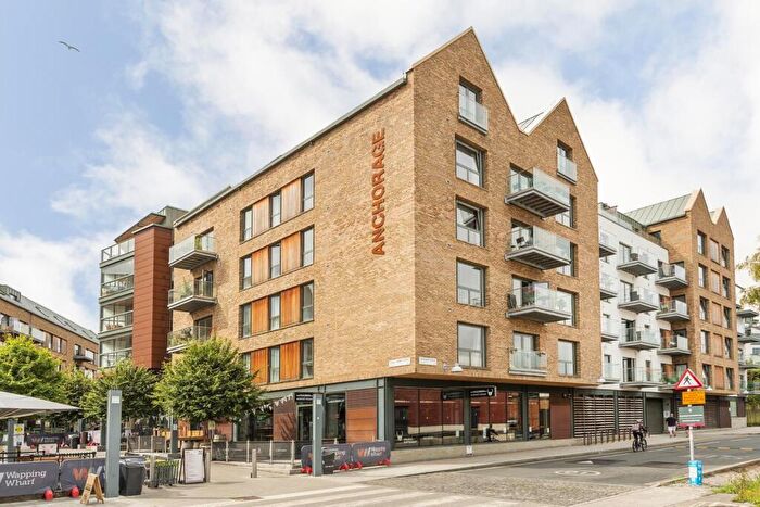 2 Bedroom Apartment To Rent In Gaol Ferry Steps, Bristol, BS1