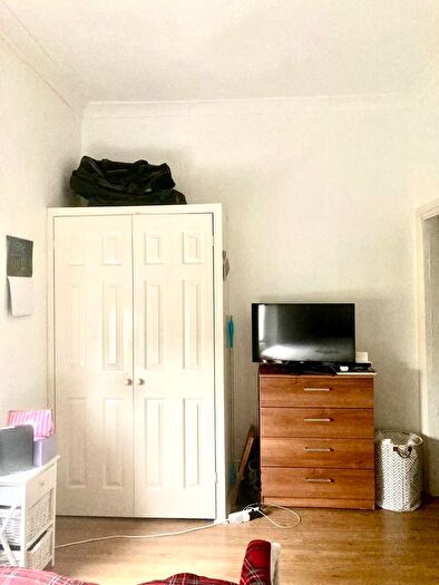 Studio To Rent In West End Lane, West Hampstead, NW6