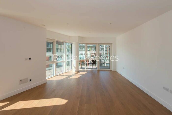 2 Bedroom Flat To Rent In Longfield Avenue, Ealing, W5